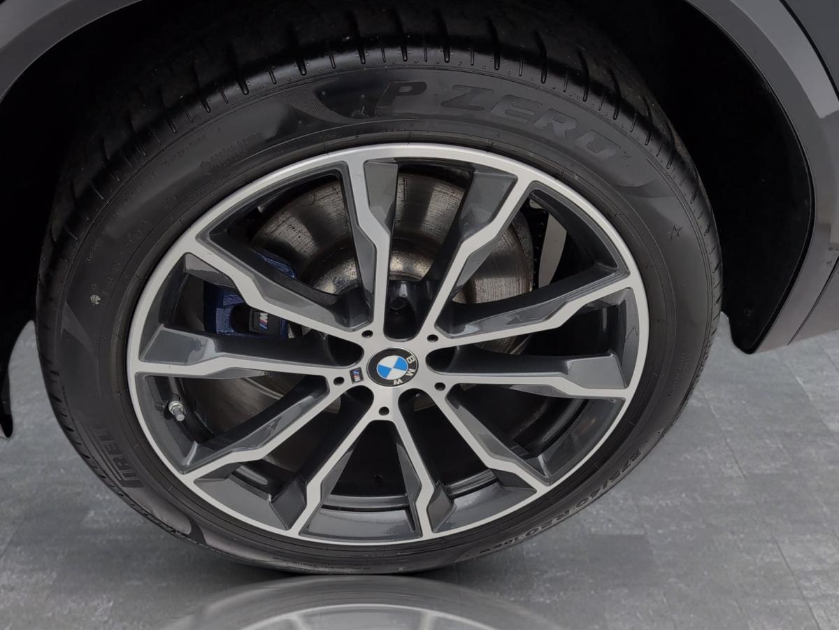 Originalaufnahme des Fahrzeugs Originalaufnahme des Fahrzeugs
