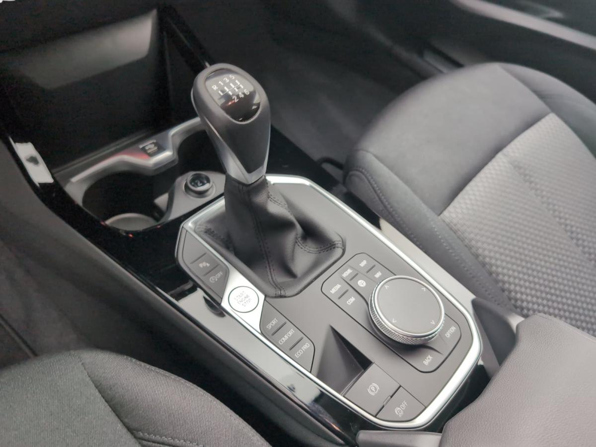 Originalaufnahme des Fahrzeugs Originalaufnahme des Fahrzeugs