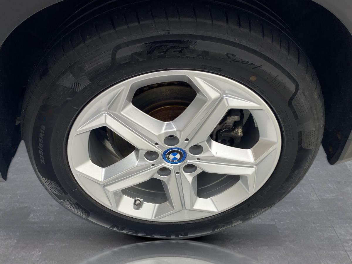 Originalaufnahme des Fahrzeugs Originalaufnahme des Fahrzeugs