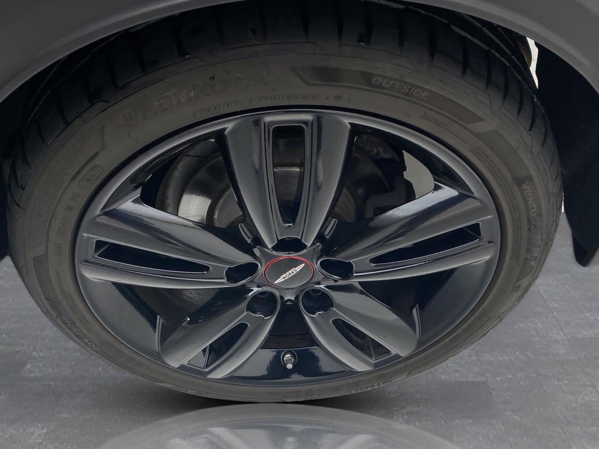 Originalaufnahme des Fahrzeugs Originalaufnahme des Fahrzeugs