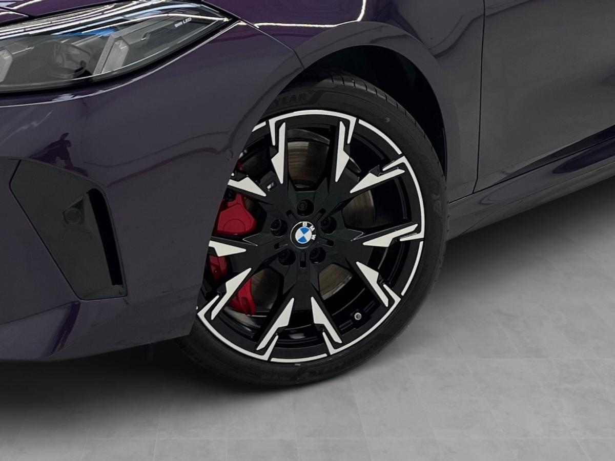 Originalaufnahme des Fahrzeugs Originalaufnahme des Fahrzeugs