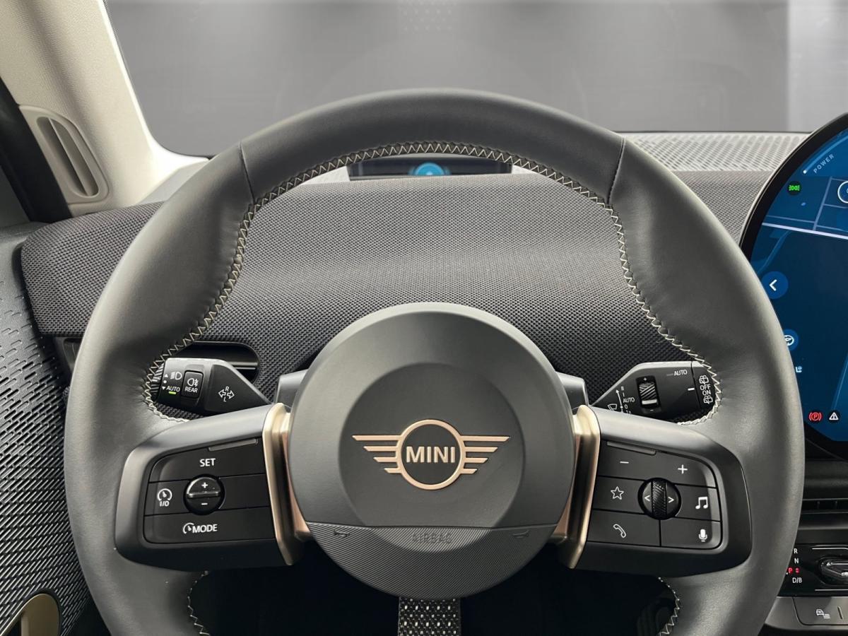 Originalaufnahme des Fahrzeugs Originalaufnahme des Fahrzeugs