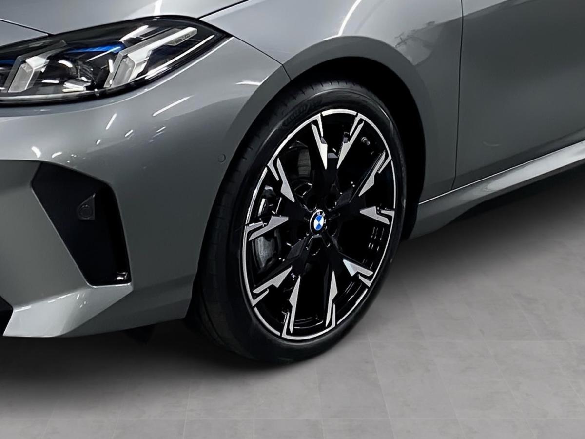 Originalaufnahme des Fahrzeugs