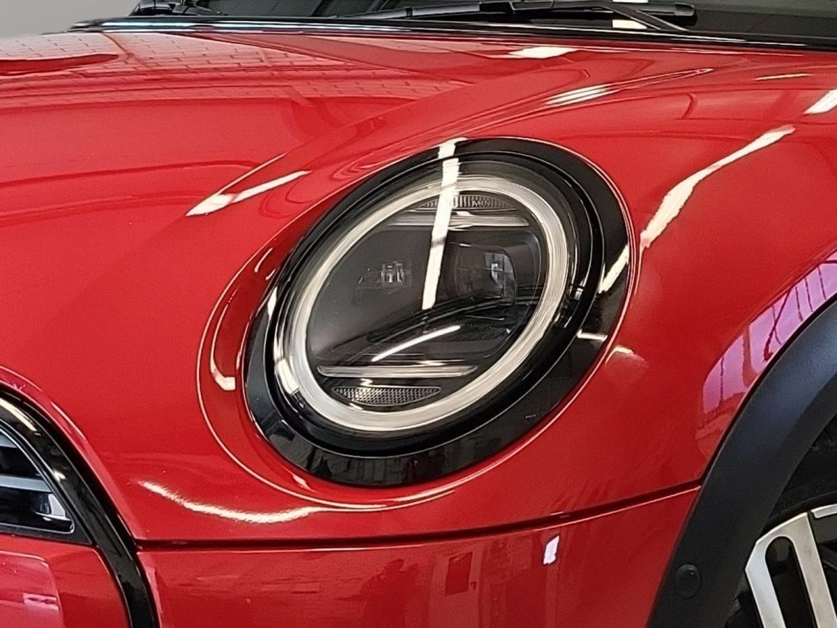 Originalaufnahme des Fahrzeugs Originalaufnahme des Fahrzeugs