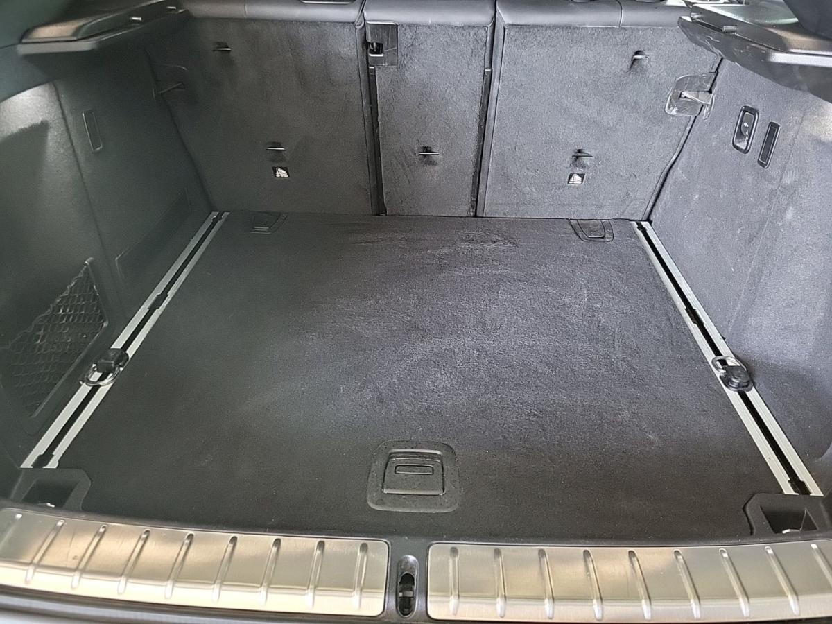 Originalaufnahme des Fahrzeugs Originalaufnahme des Fahrzeugs
