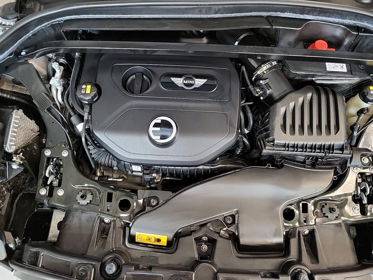 Originalaufnahme des Fahrzeugs Originalaufnahme des Fahrzeugs