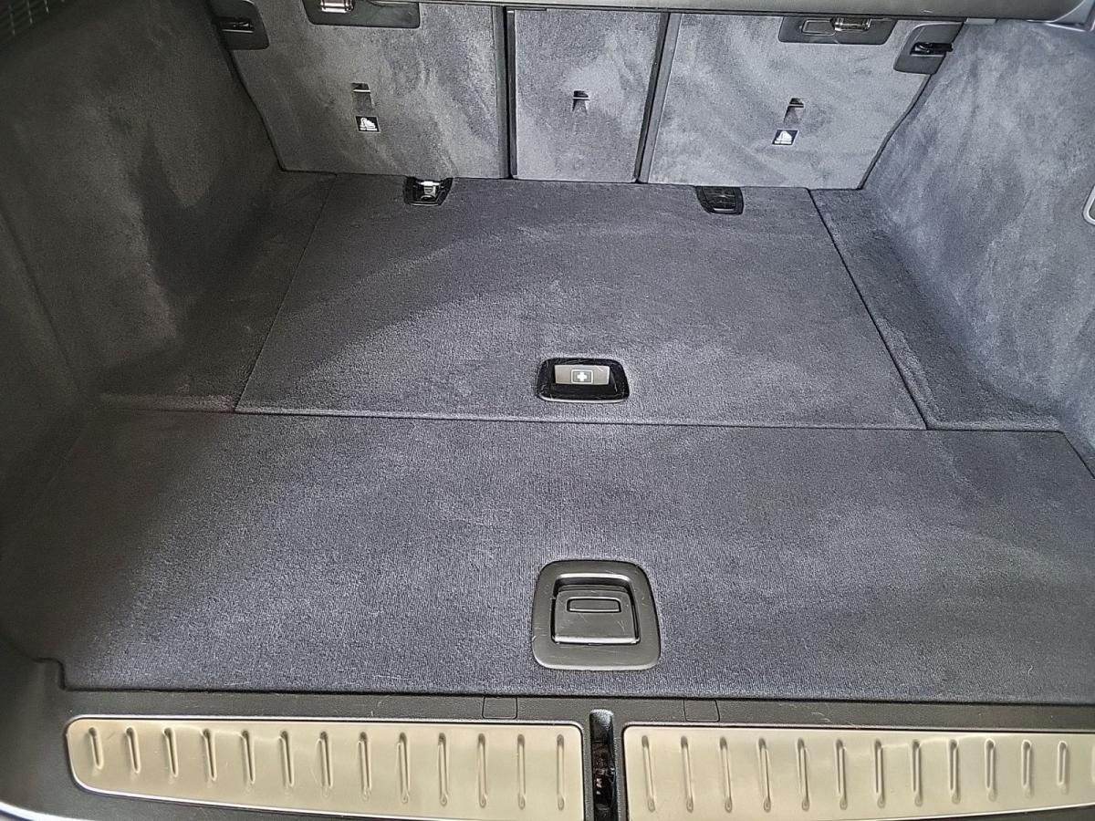 Originalaufnahme des Fahrzeugs Originalaufnahme des Fahrzeugs