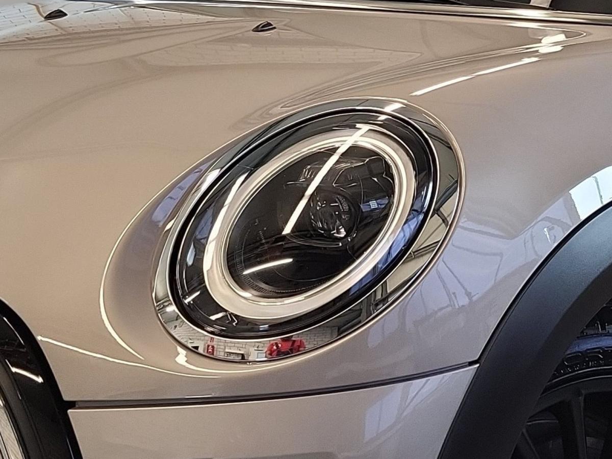Originalaufnahme des Fahrzeugs Originalaufnahme des Fahrzeugs