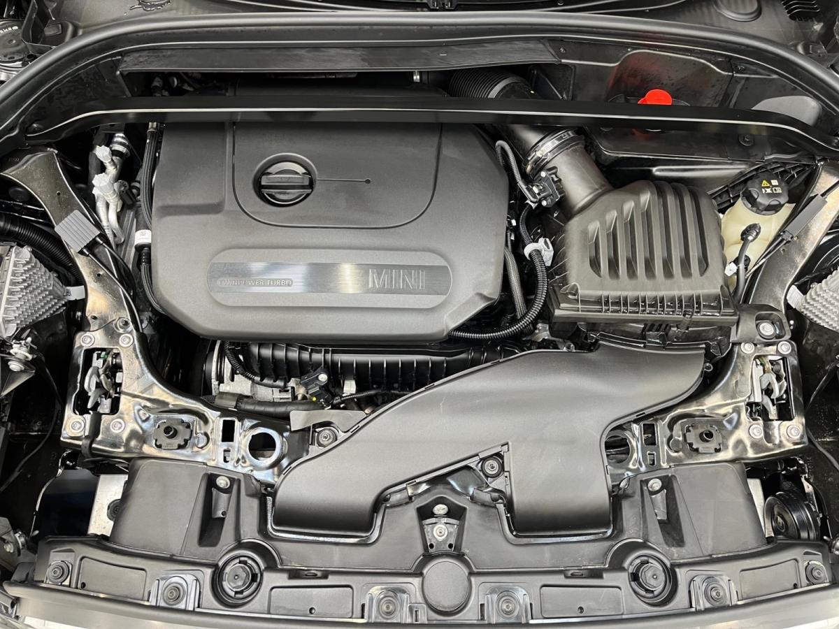 Originalaufnahme des Fahrzeugs Originalaufnahme des Fahrzeugs