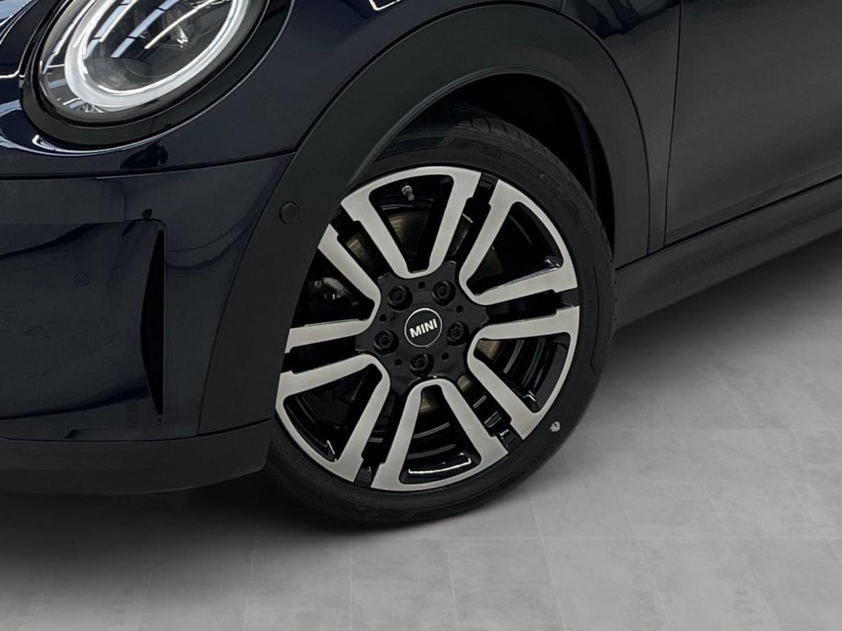 Originalaufnahme des Fahrzeugs Originalaufnahme des Fahrzeugs