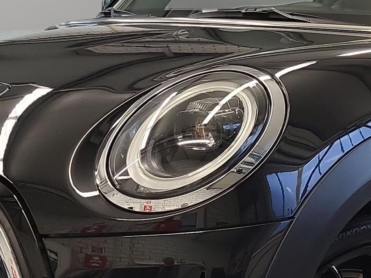 Originalaufnahme des Fahrzeugs Originalaufnahme des Fahrzeugs