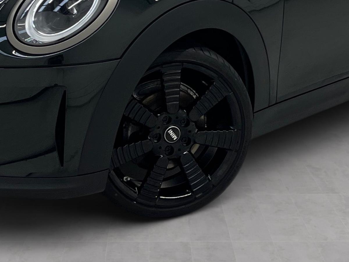 Originalaufnahme des Fahrzeugs Originalaufnahme des Fahrzeugs