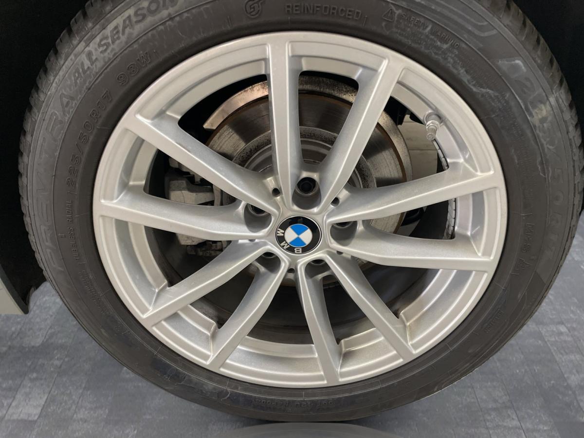 Originalaufnahme des Fahrzeugs Originalaufnahme des Fahrzeugs