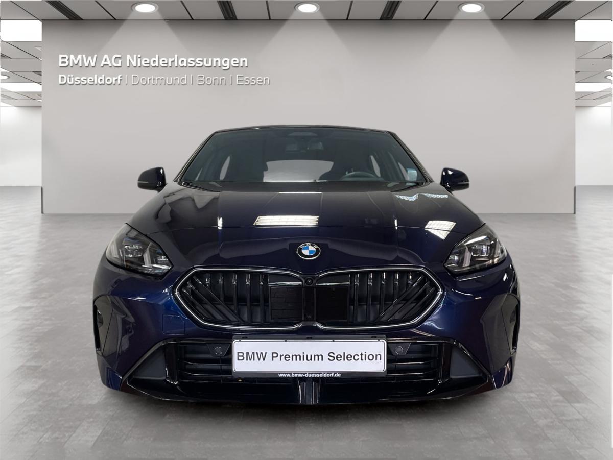 Originalaufnahme des Fahrzeugs Originalaufnahme des Fahrzeugs