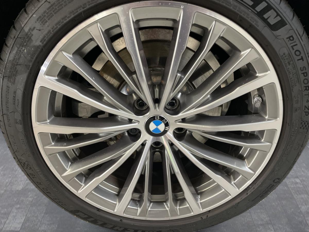 Originalaufnahme des Fahrzeugs Originalaufnahme des Fahrzeugs