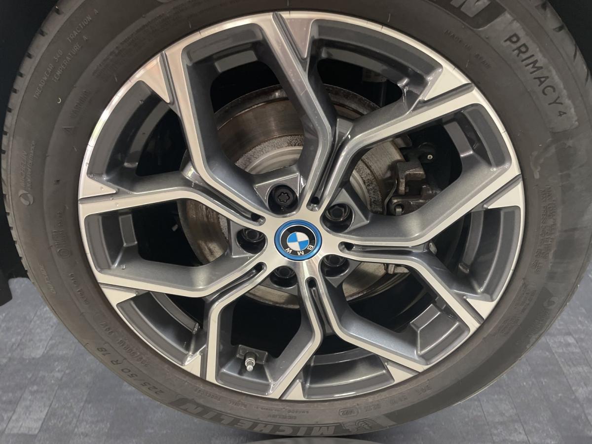Originalaufnahme des Fahrzeugs Originalaufnahme des Fahrzeugs