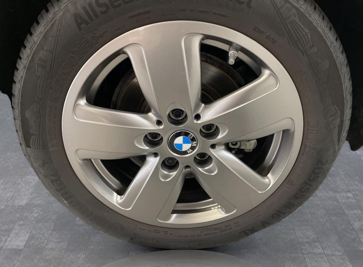 Originalaufnahme des Fahrzeugs Originalaufnahme des Fahrzeugs