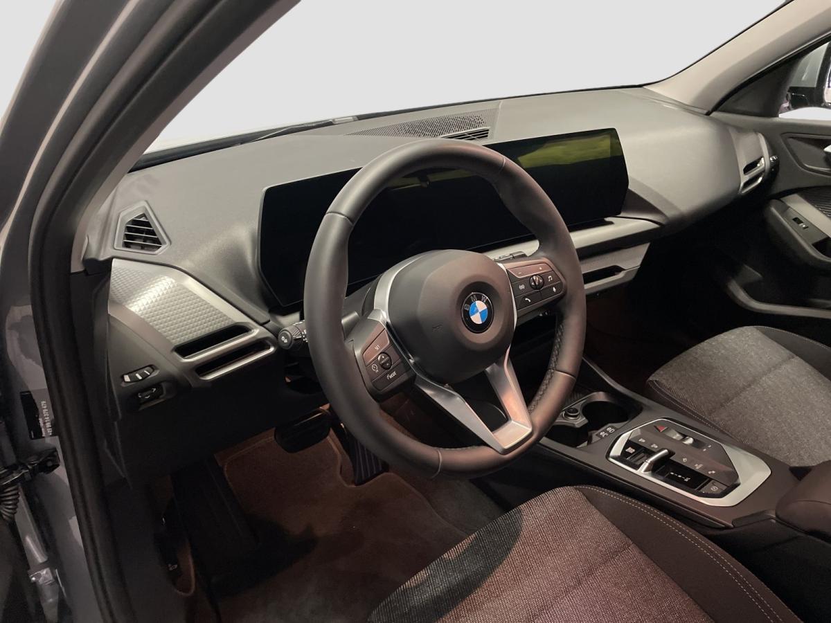 Originalaufnahme des Fahrzeugs Originalaufnahme des Fahrzeugs
