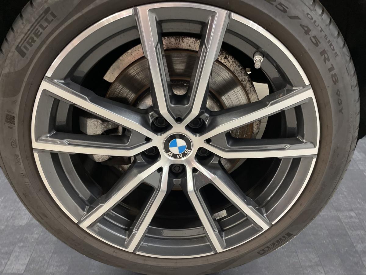 Originalaufnahme des Fahrzeugs Originalaufnahme des Fahrzeugs