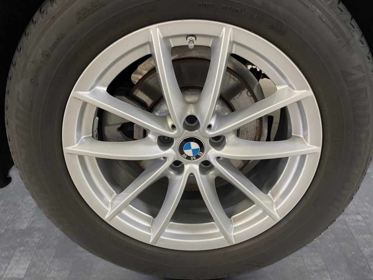 Originalaufnahme des Fahrzeugs Originalaufnahme des Fahrzeugs