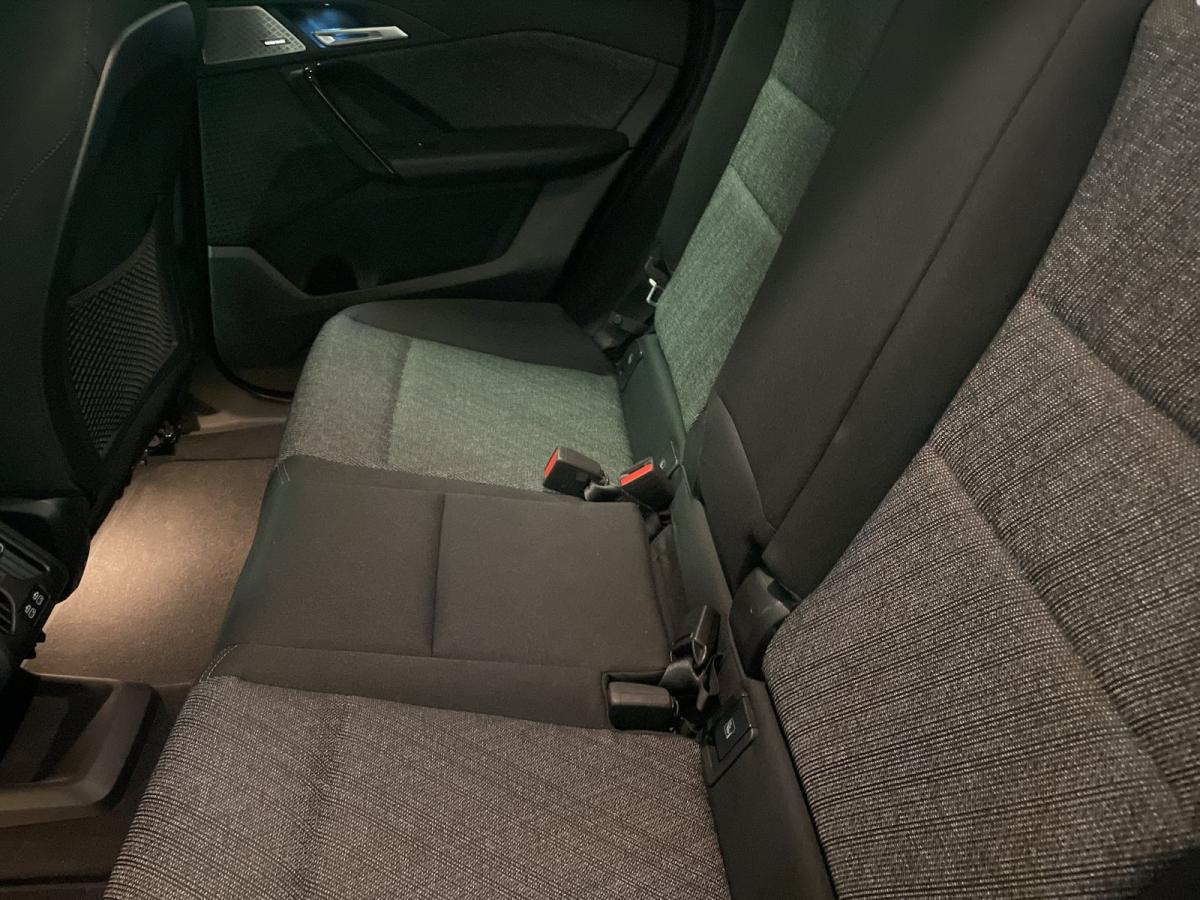 Originalaufnahme des Fahrzeugs Originalaufnahme des Fahrzeugs