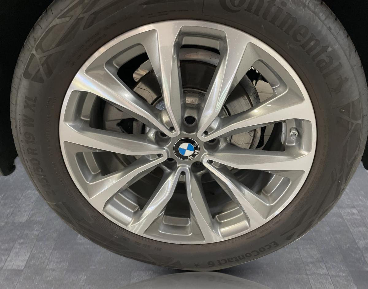 Originalaufnahme des Fahrzeugs Originalaufnahme des Fahrzeugs