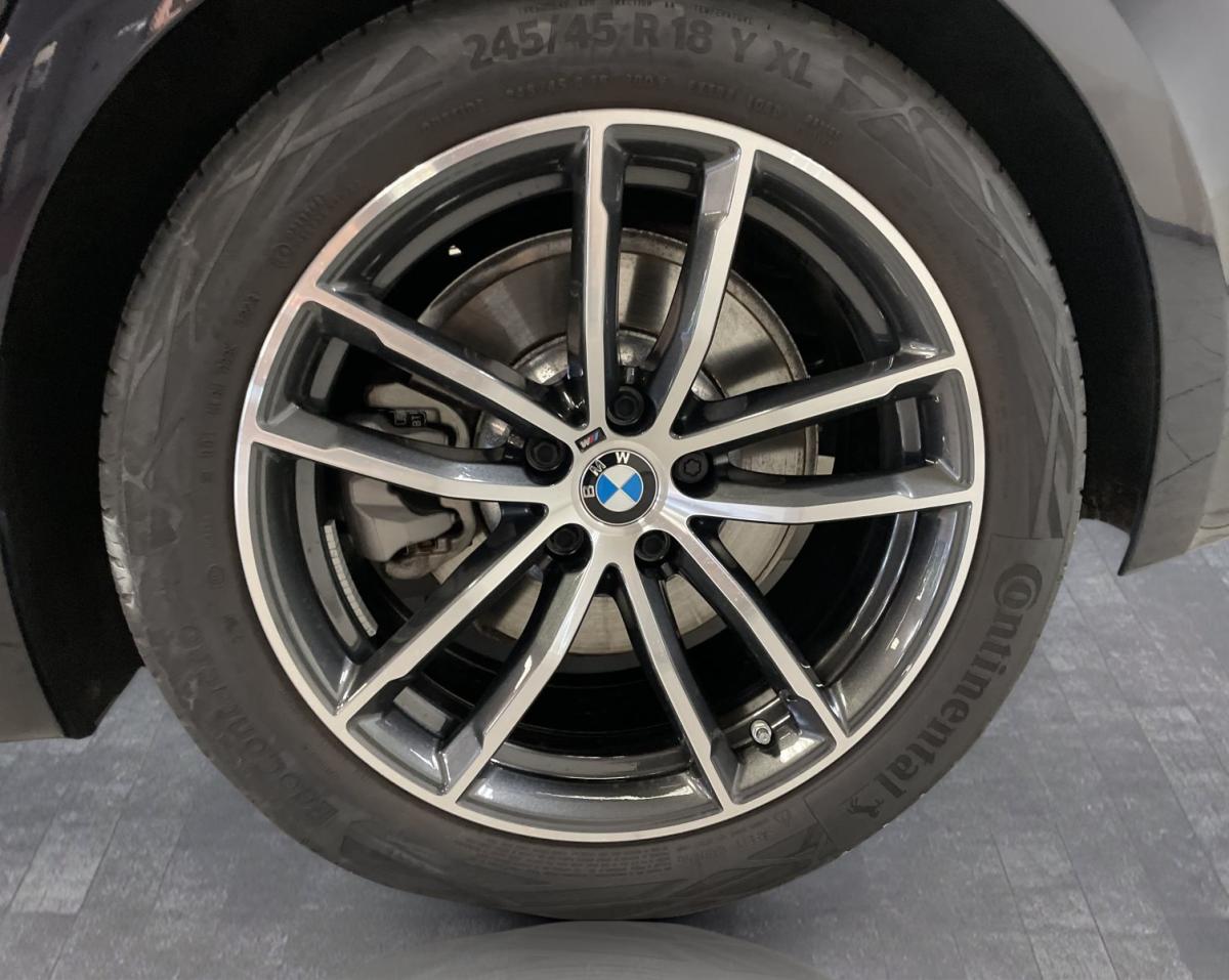Originalaufnahme des Fahrzeugs Originalaufnahme des Fahrzeugs