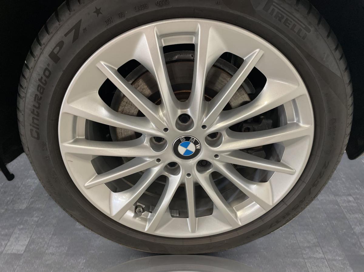 Originalaufnahme des Fahrzeugs Originalaufnahme des Fahrzeugs