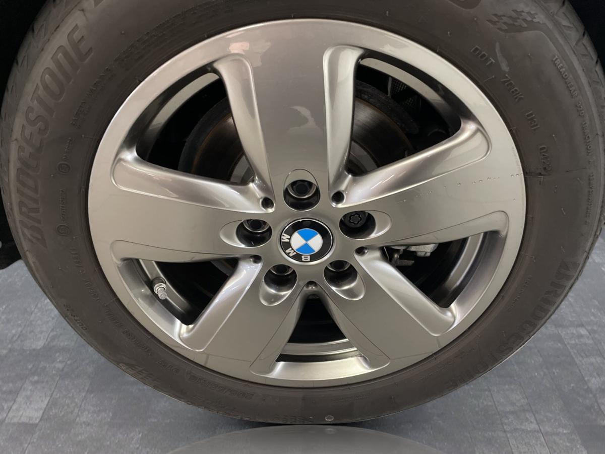 Originalaufnahme des Fahrzeugs Originalaufnahme des Fahrzeugs