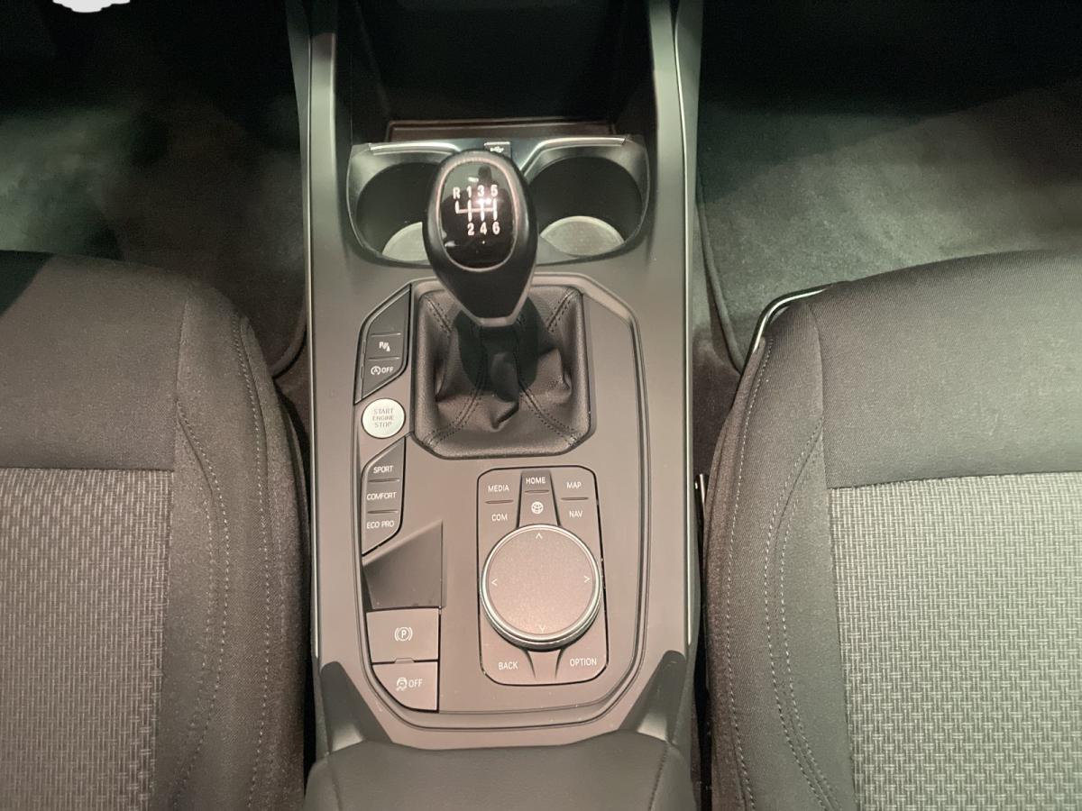 Originalaufnahme des Fahrzeugs Originalaufnahme des Fahrzeugs