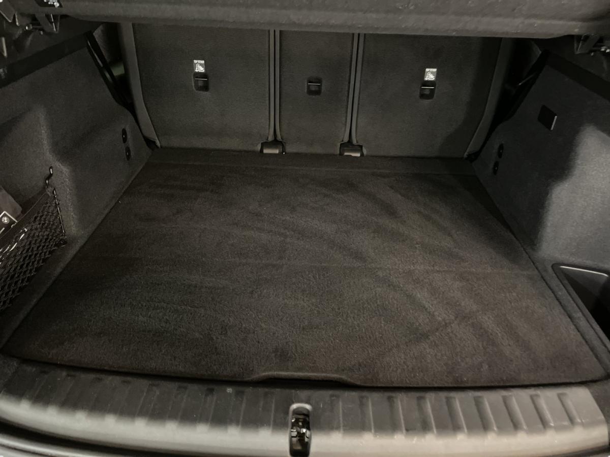 Originalaufnahme des Fahrzeugs Originalaufnahme des Fahrzeugs