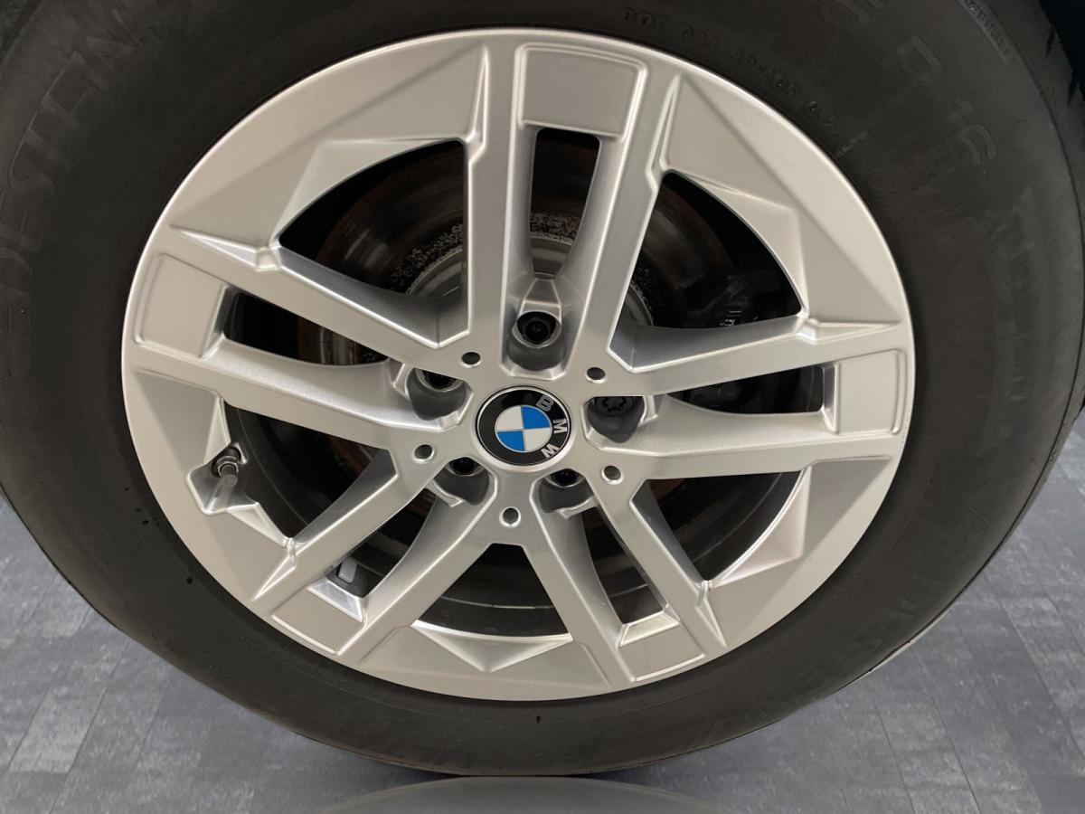 Originalaufnahme des Fahrzeugs Originalaufnahme des Fahrzeugs