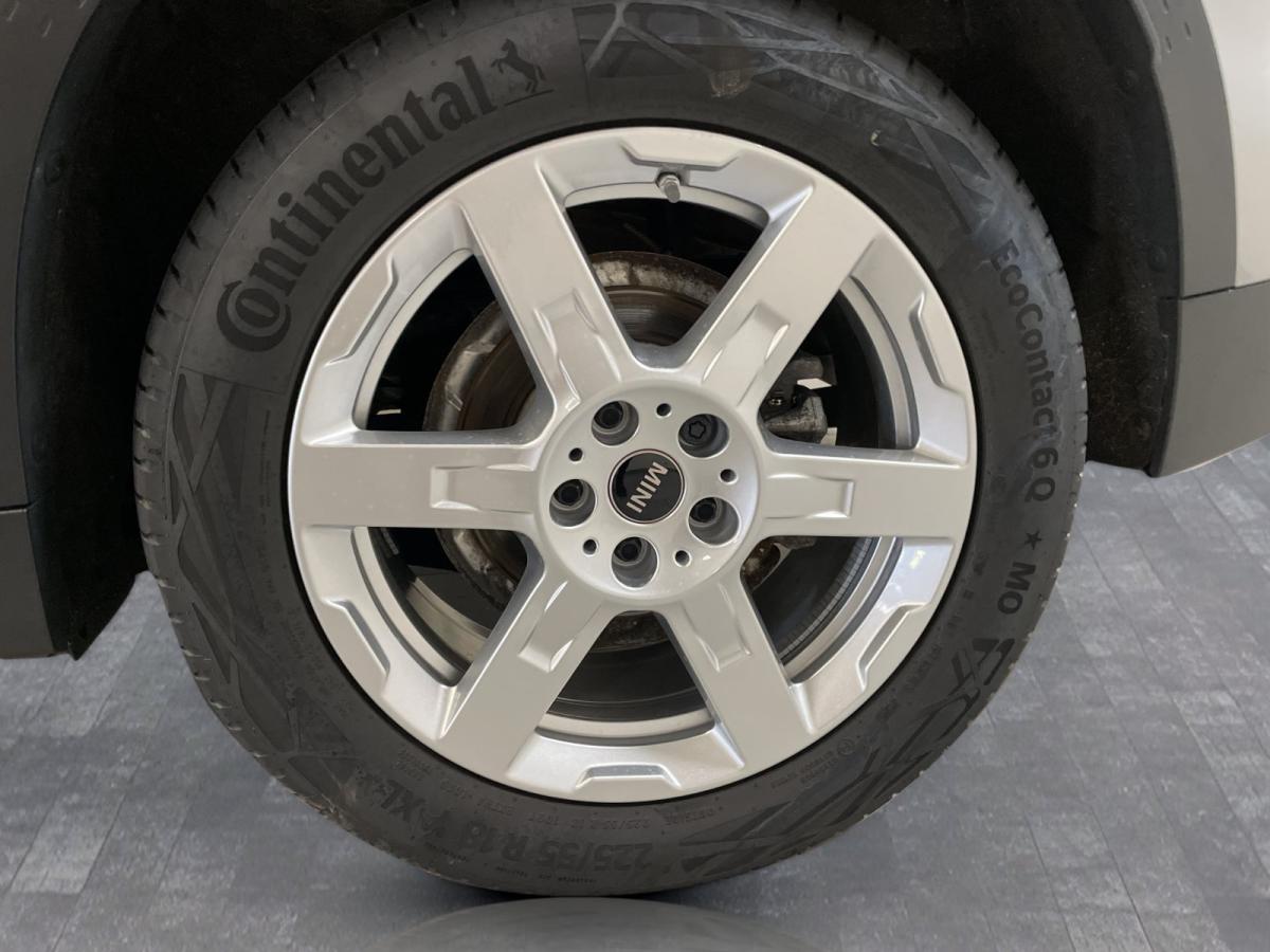 Originalaufnahme des Fahrzeugs Originalaufnahme des Fahrzeugs