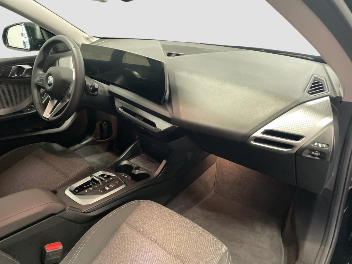 Originalaufnahme des Fahrzeugs Originalaufnahme des Fahrzeugs