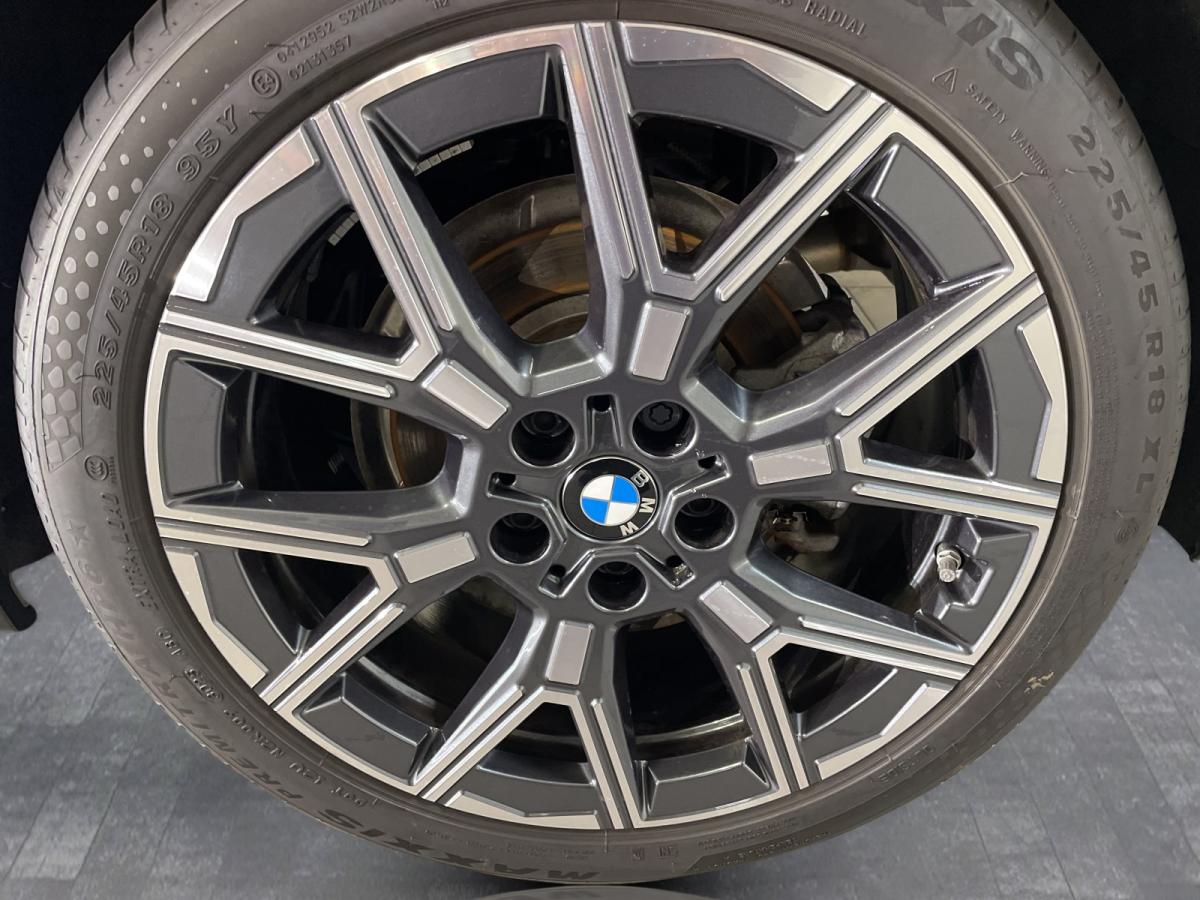 Originalaufnahme des Fahrzeugs Originalaufnahme des Fahrzeugs