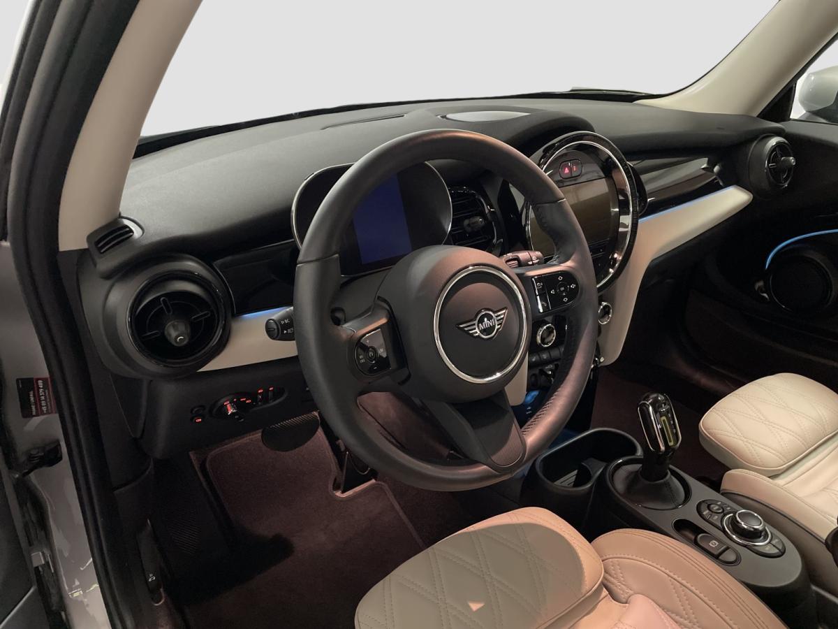 Originalaufnahme des Fahrzeugs Originalaufnahme des Fahrzeugs