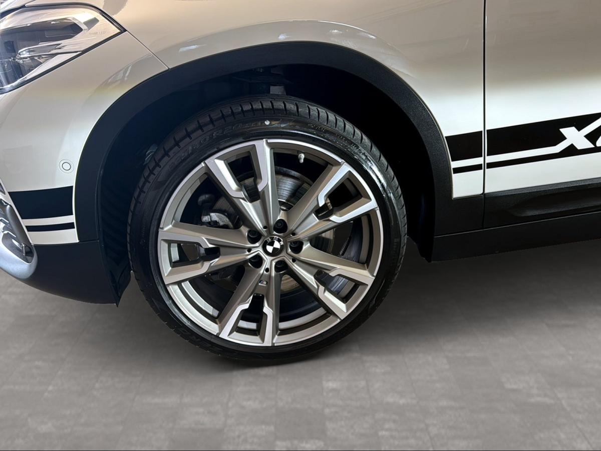 Originalaufnahme des Fahrzeugs Originalaufnahme des Fahrzeugs