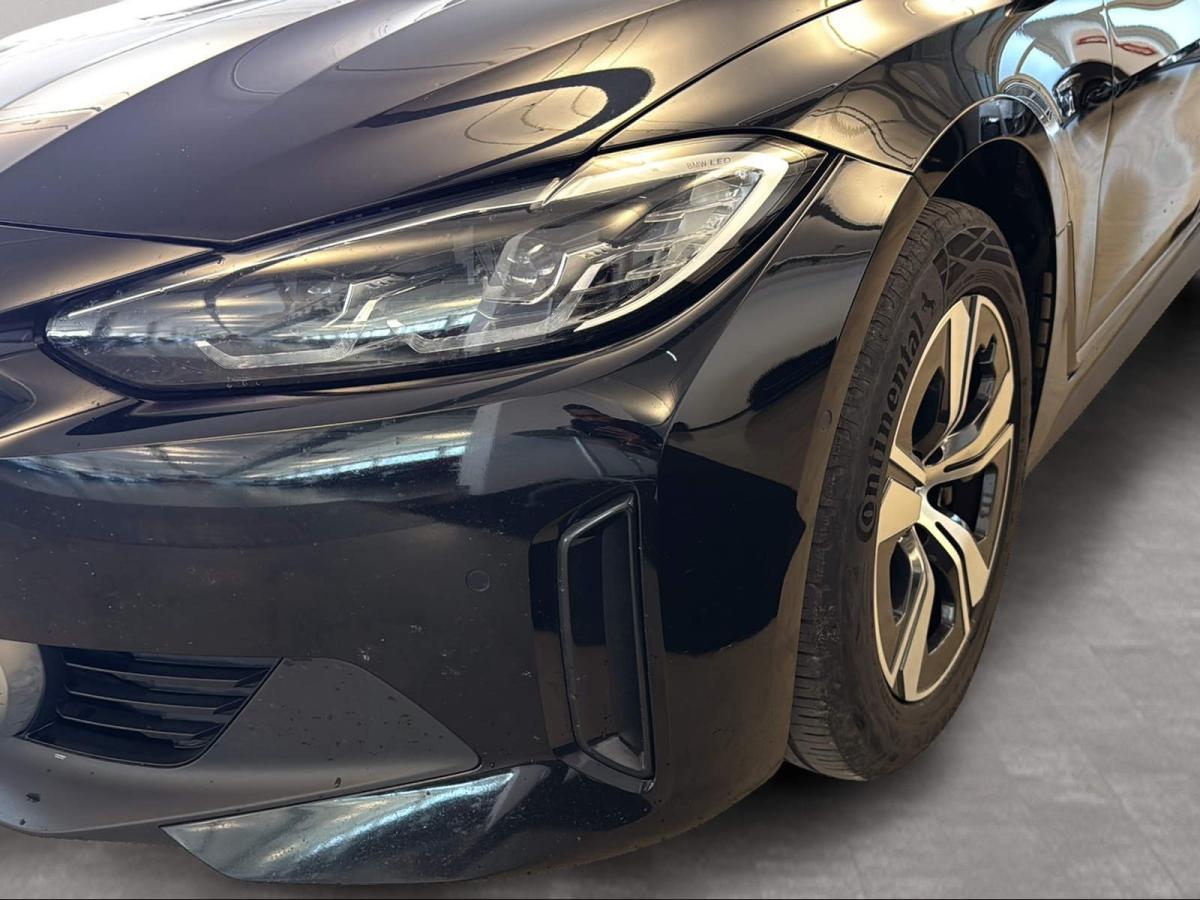 Originalaufnahme des Fahrzeugs Originalaufnahme des Fahrzeugs