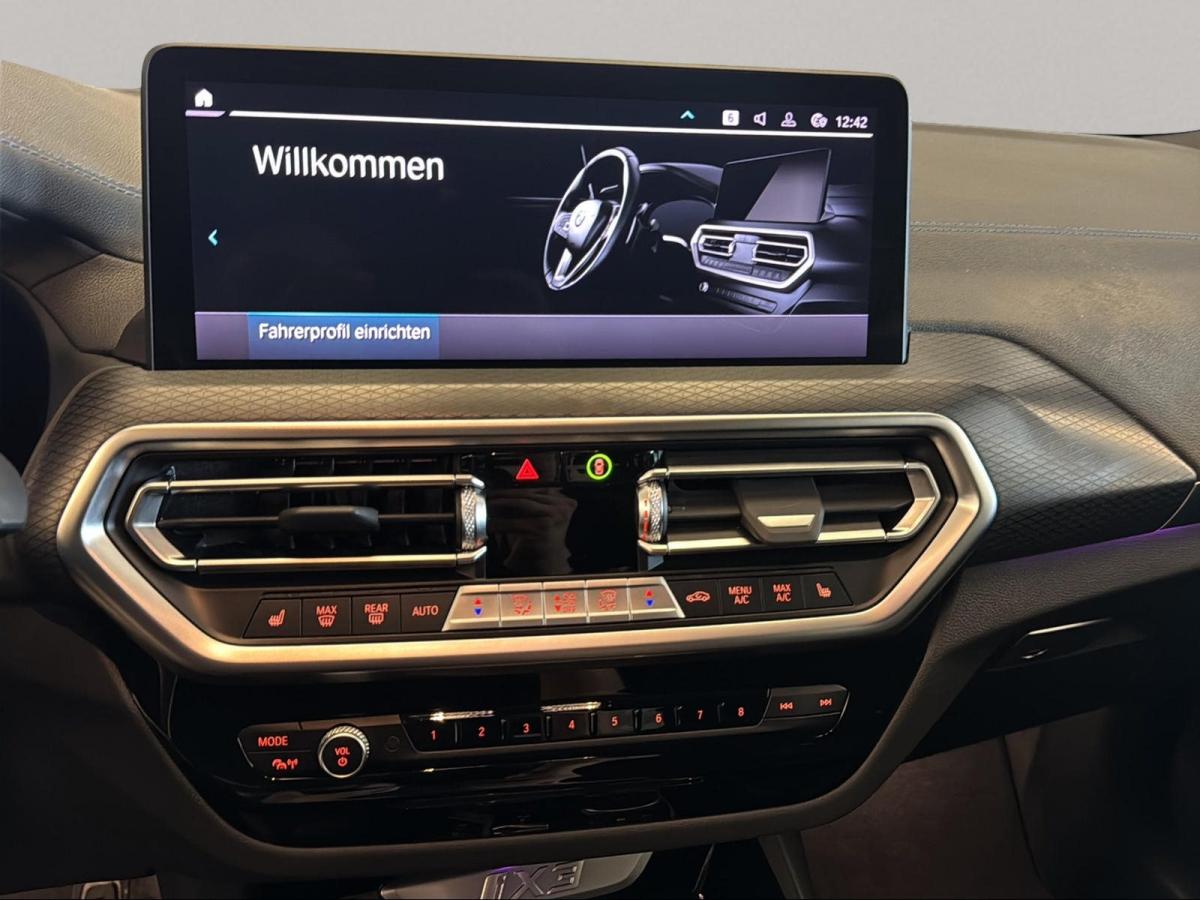 Originalaufnahme des Fahrzeugs Originalaufnahme des Fahrzeugs
