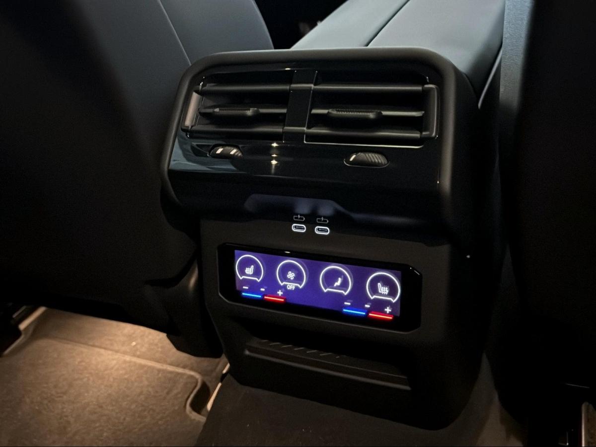 Originalaufnahme des Fahrzeugs Originalaufnahme des Fahrzeugs