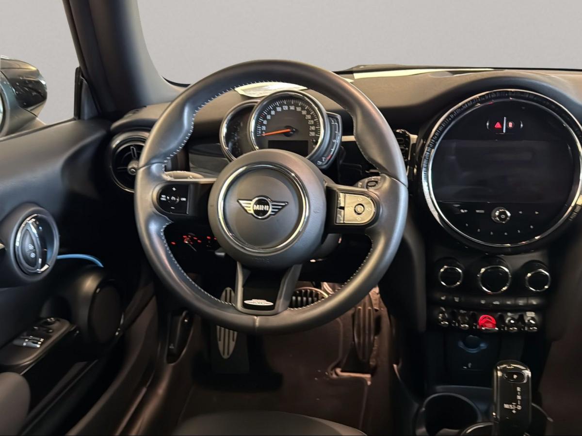 Originalaufnahme des Fahrzeugs Originalaufnahme des Fahrzeugs