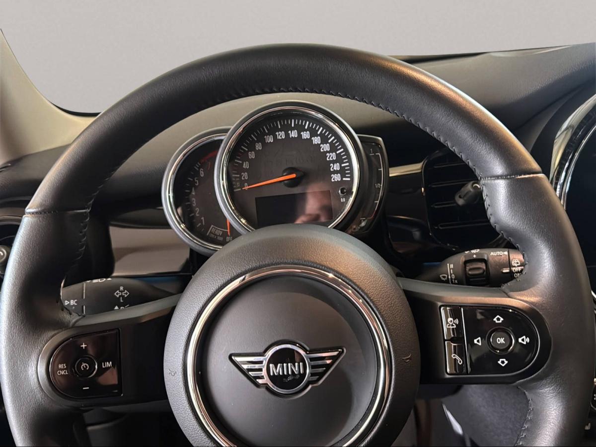 Originalaufnahme des Fahrzeugs Originalaufnahme des Fahrzeugs