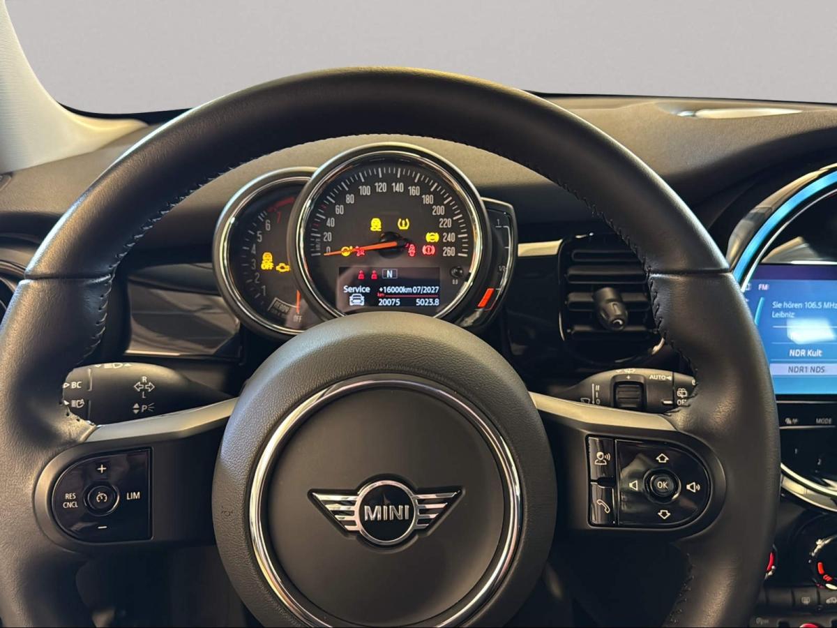 Originalaufnahme des Fahrzeugs Originalaufnahme des Fahrzeugs