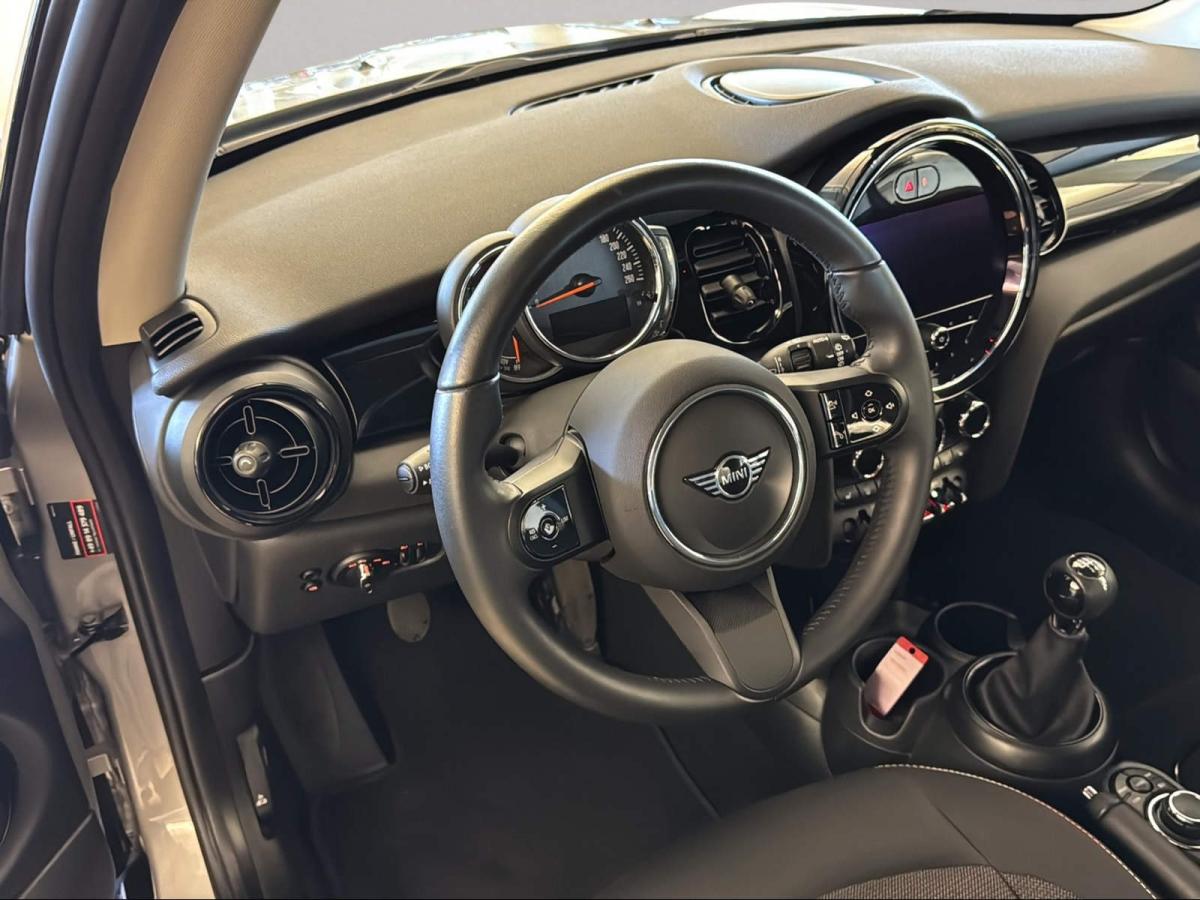 Originalaufnahme des Fahrzeugs Originalaufnahme des Fahrzeugs