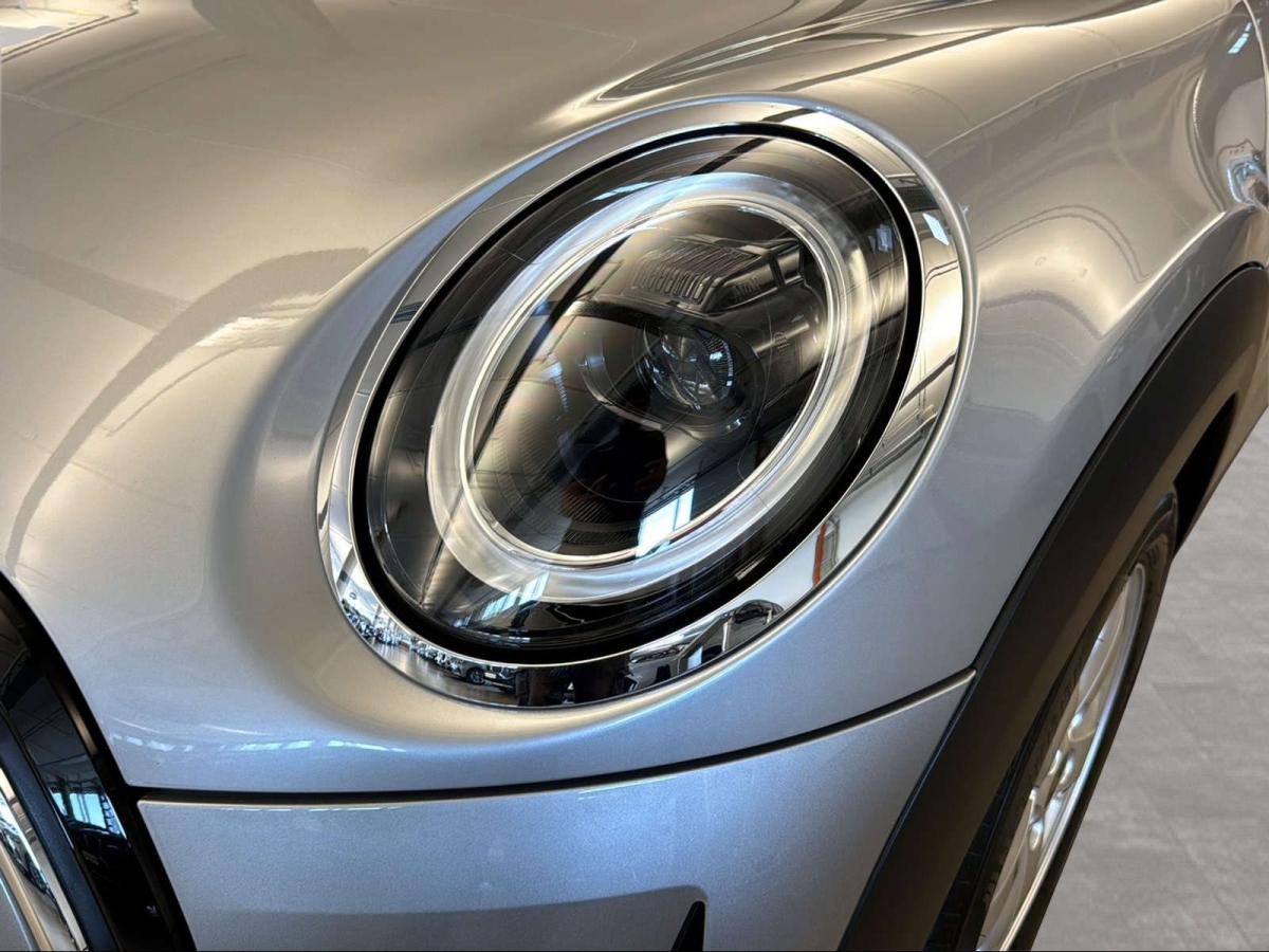 Originalaufnahme des Fahrzeugs Originalaufnahme des Fahrzeugs