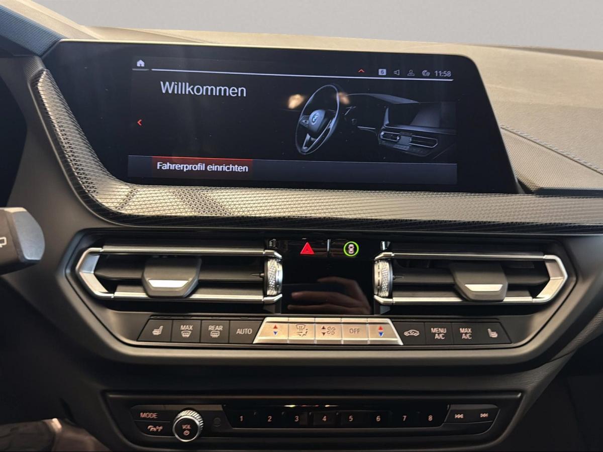 Originalaufnahme des Fahrzeugs Originalaufnahme des Fahrzeugs