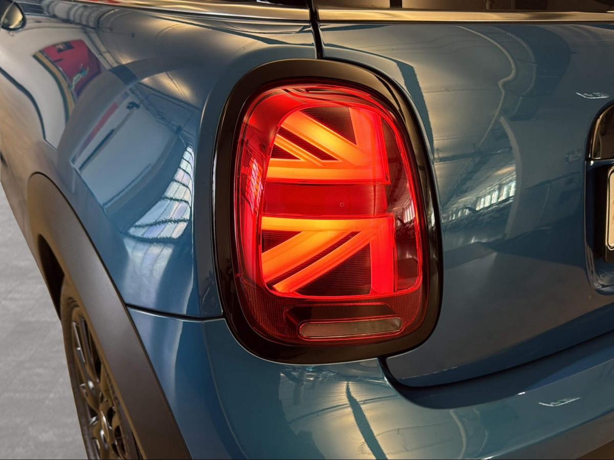 Originalaufnahme des Fahrzeugs Originalaufnahme des Fahrzeugs