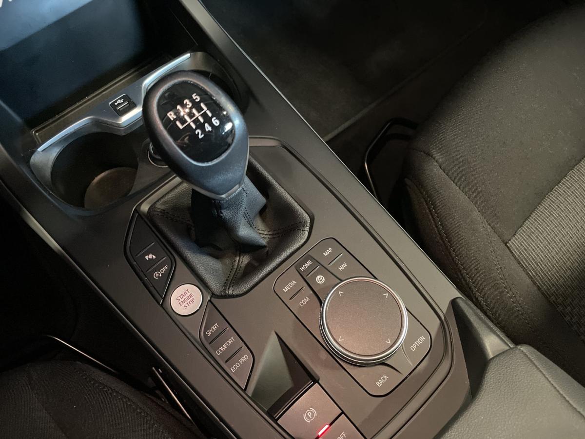 Originalaufnahme des Fahrzeugs Originalaufnahme des Fahrzeugs