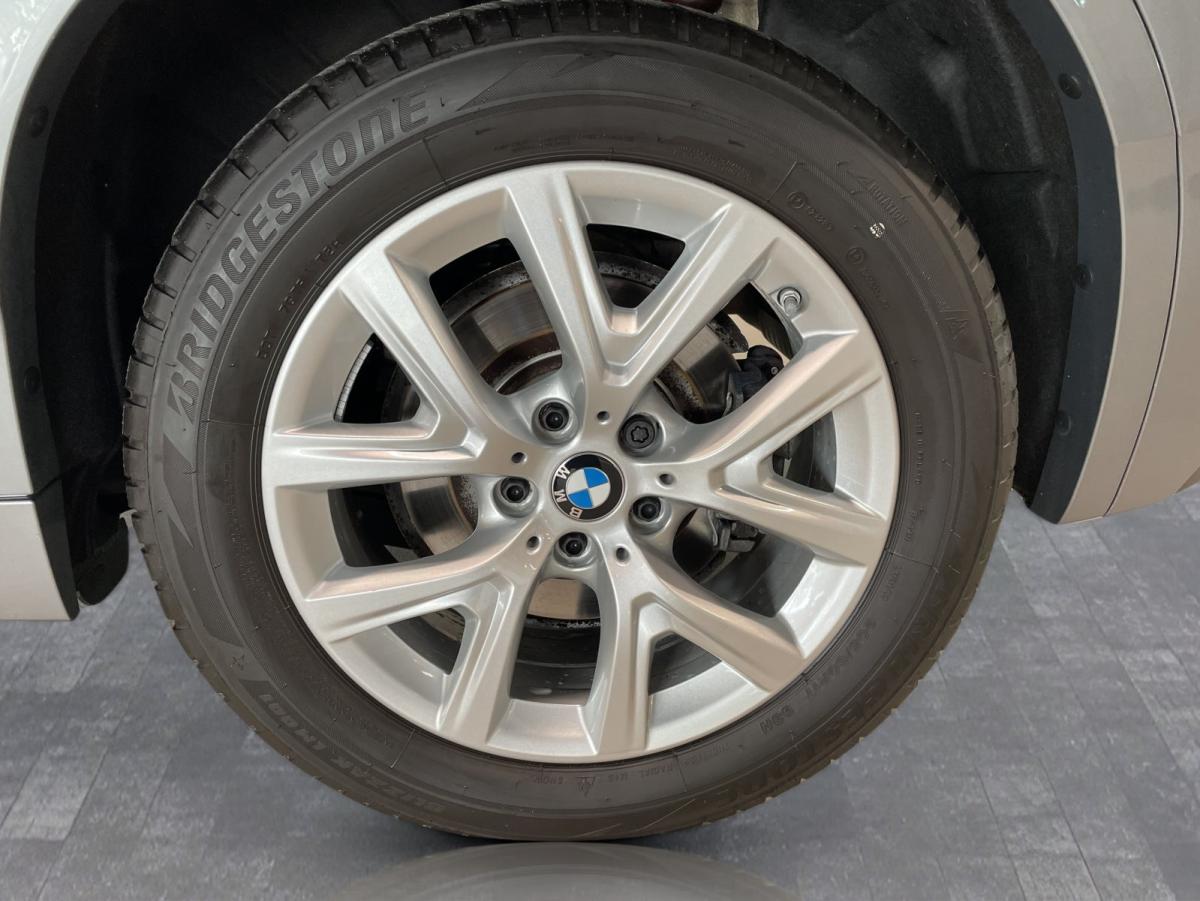 Originalaufnahme des Fahrzeugs Originalaufnahme des Fahrzeugs