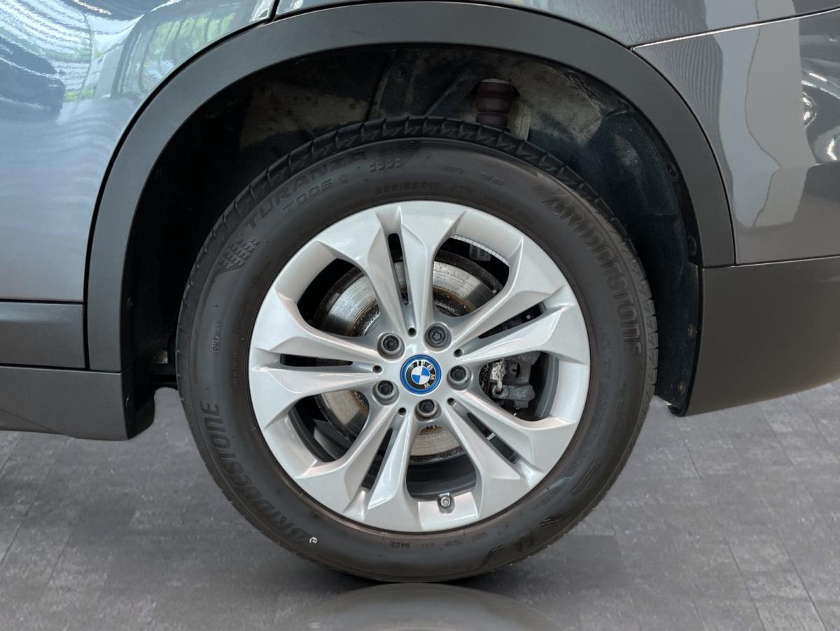 Originalaufnahme des Fahrzeugs Originalaufnahme des Fahrzeugs